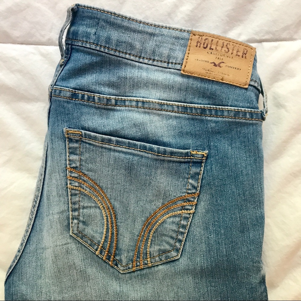 Hollister Light Wash Super Skinny Jeans
